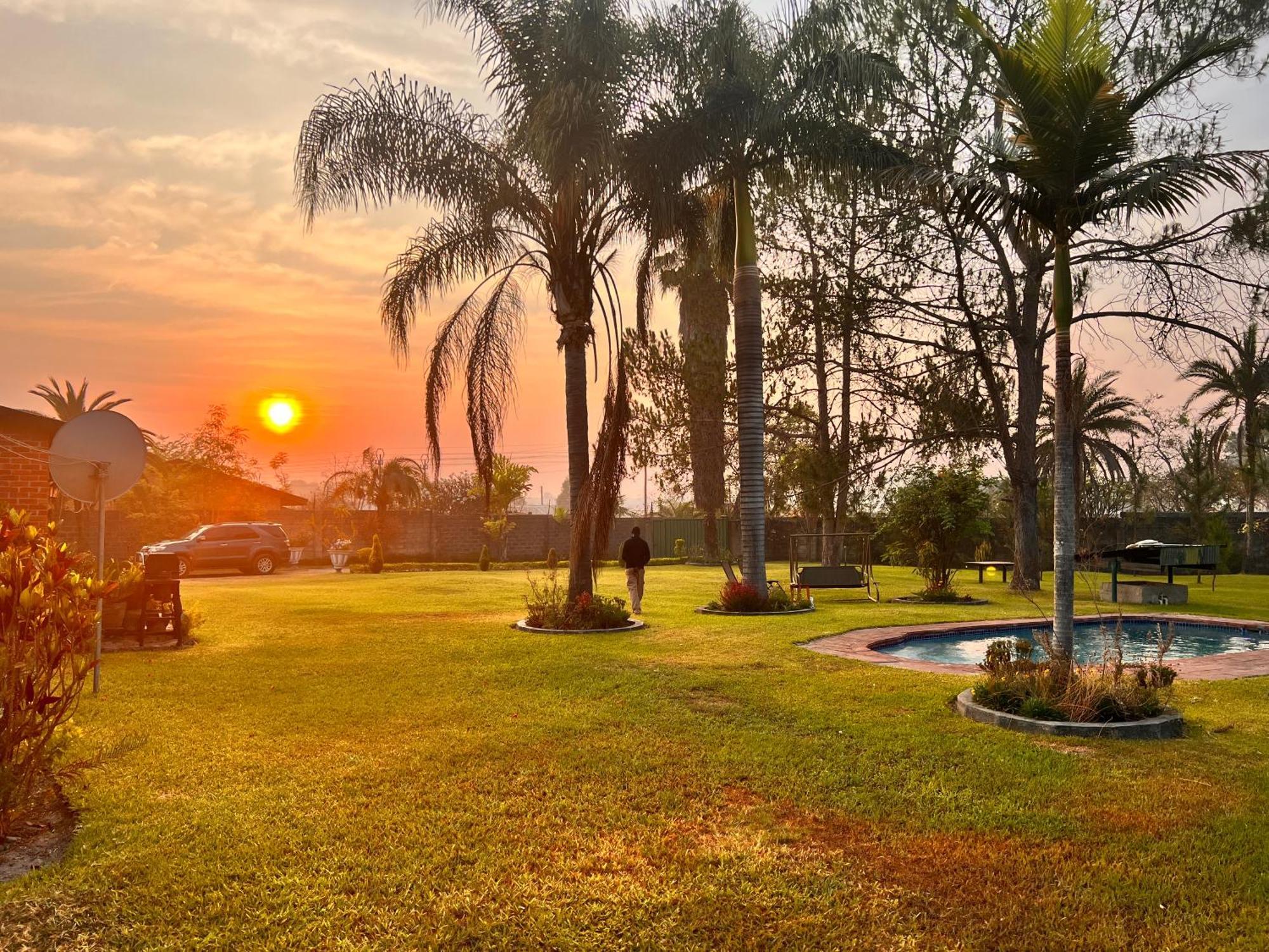 Summerfields & Gardens Lodge Kitwe Exterior foto
