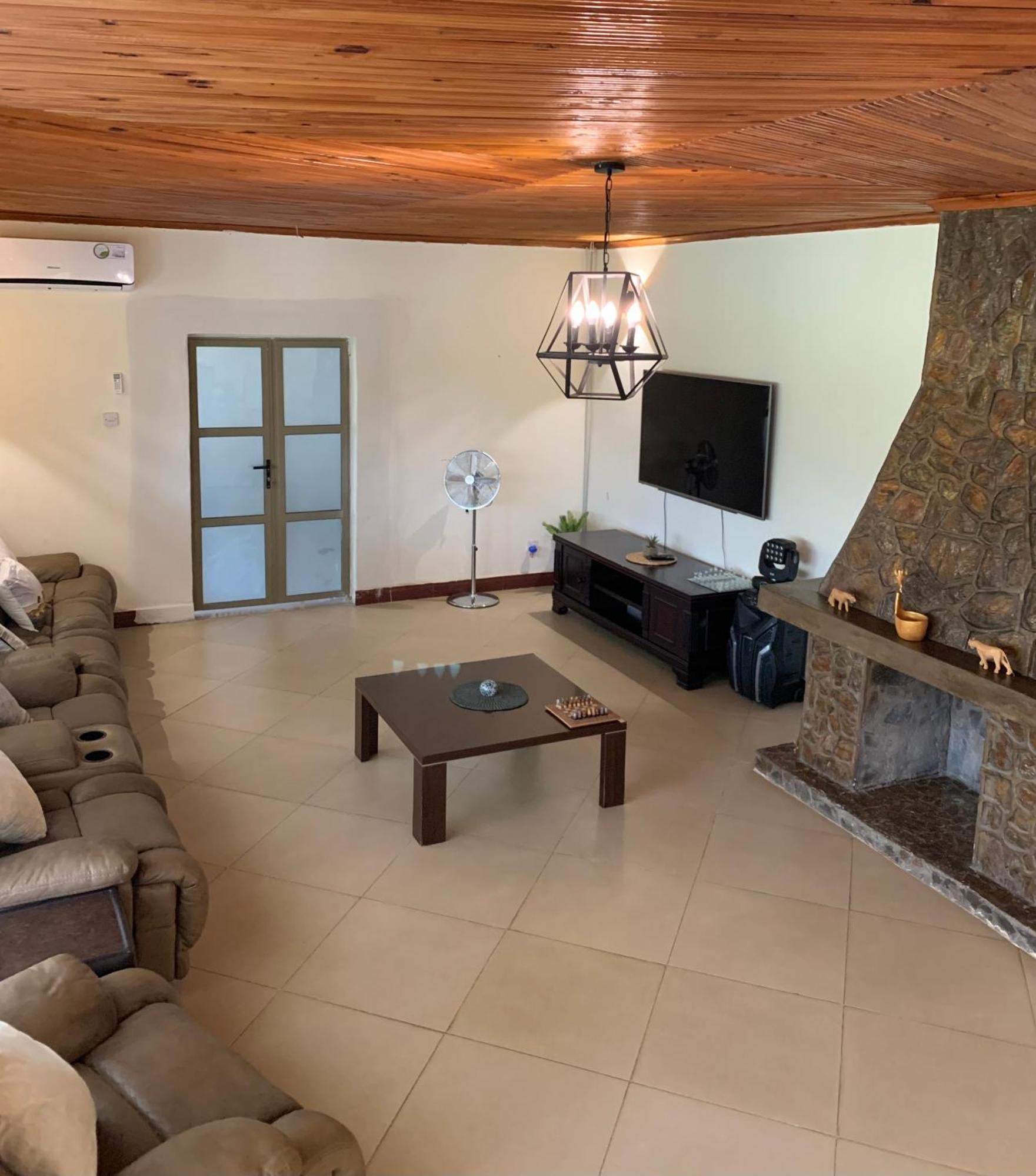 Summerfields & Gardens Lodge Kitwe Exterior foto
